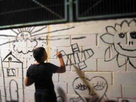 First night of painting the mural in Pinares